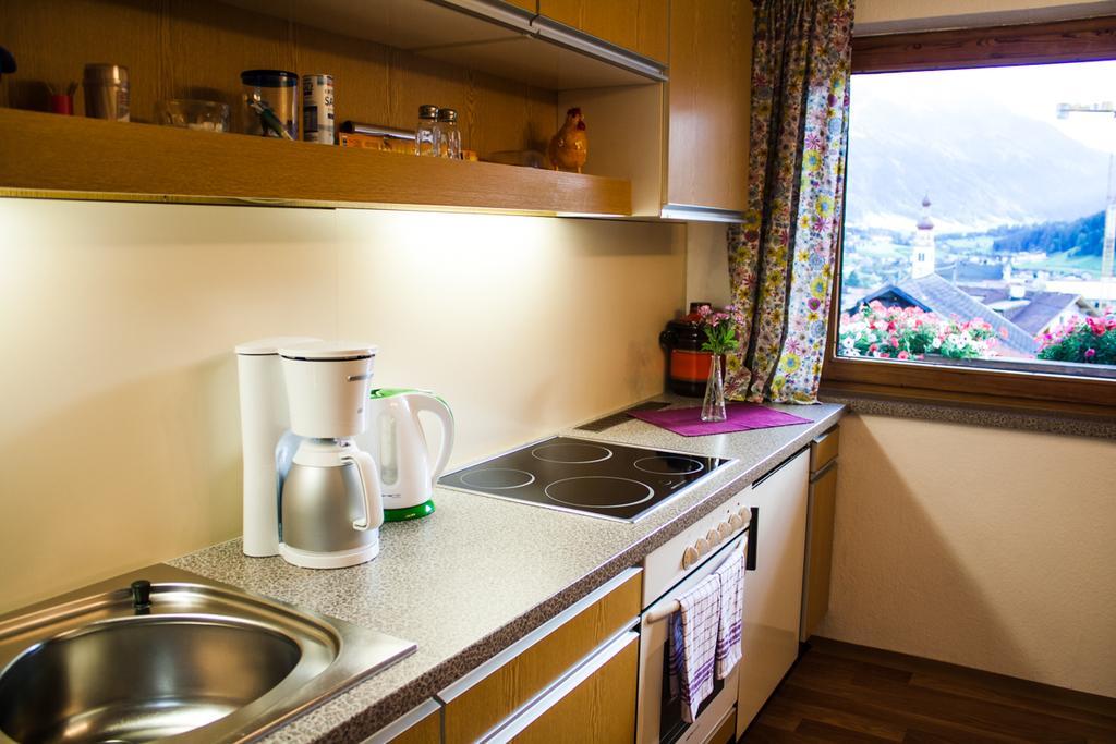 Haus Wendelin Apartamento Fulpmes Quarto foto