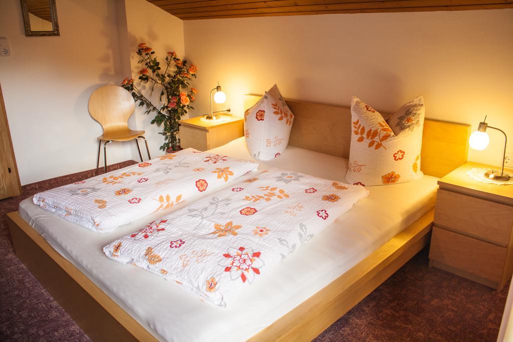Haus Wendelin Apartamento Fulpmes Quarto foto